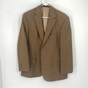Hugo Boss  Saks Fifth Avenue Tan 2 Button Blazer/Sport Coat Size 40S 100% Wool